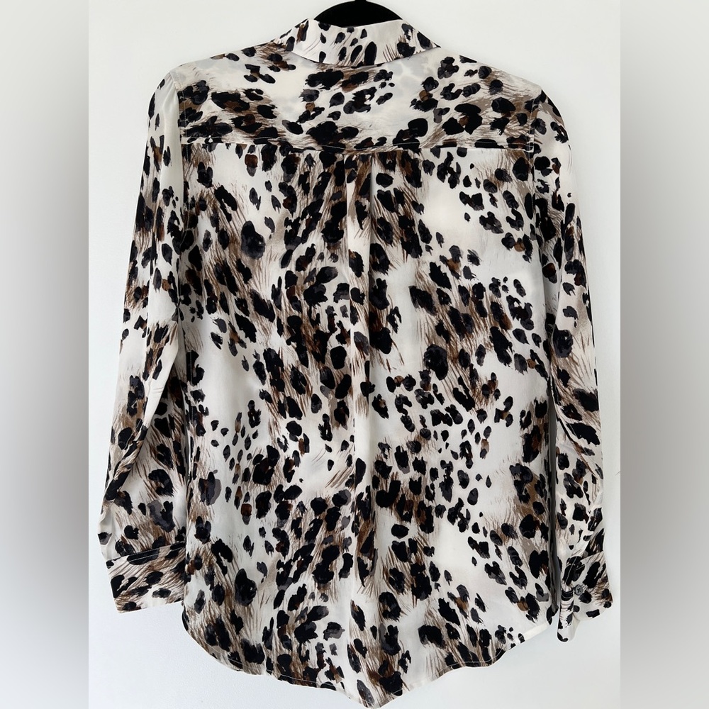 Leopard Print Button-Up Blouse - Picture 2 of 4